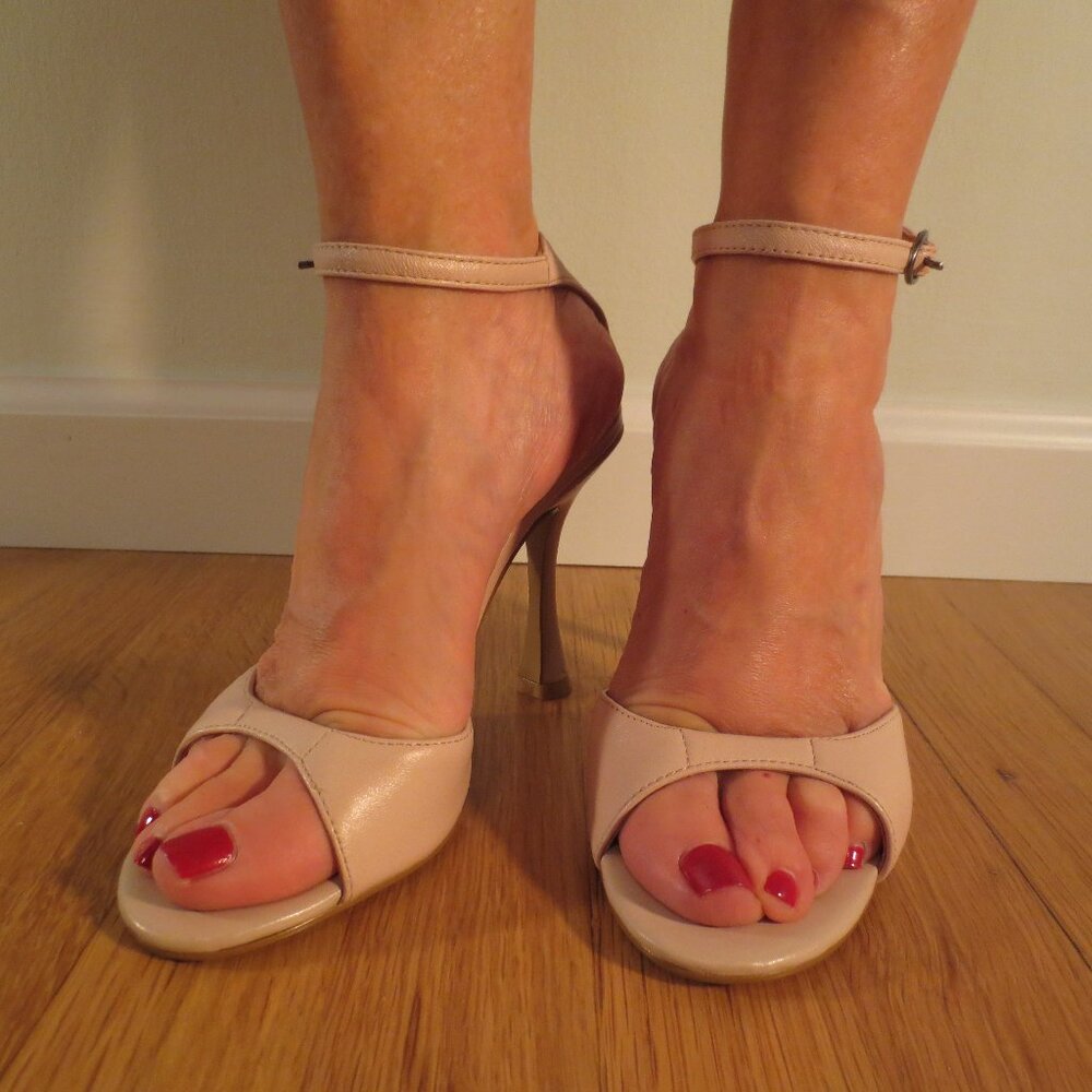 1 WEEK FINAL Last chance NNB Light Pink JAGGAR High Heel Ankle Strap Sandals